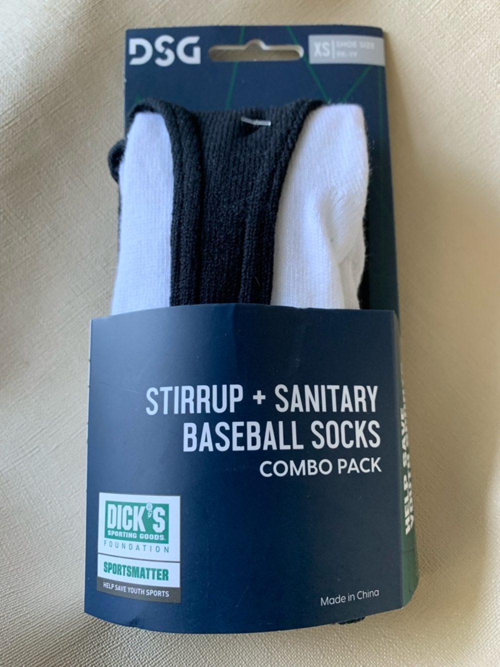Dick's Sporting Goods Stirrup Sanitary Baseball Socks Kids XS Black White NWT